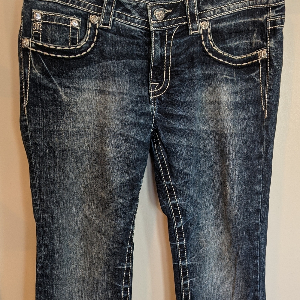Miss Me size 31 capris